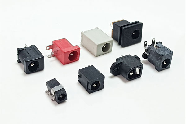 How a DC Power Jack Connector Works
